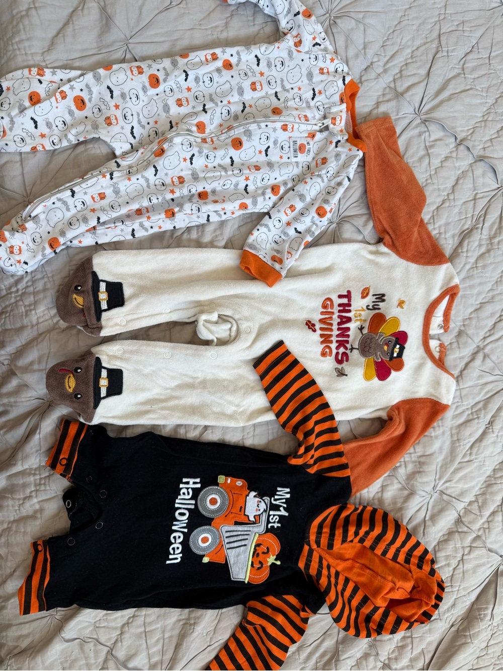7 PIECE LOT - Thanksgiving & Halloween Baby Clothes - Orange, White, Black